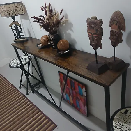 Δωμάτια σε οικογενειακή κατοικία Frida Se Alquila Por *